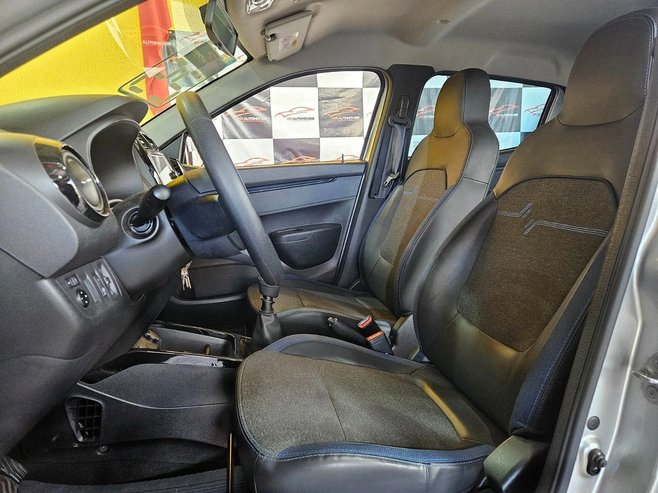 RENAULT KWID