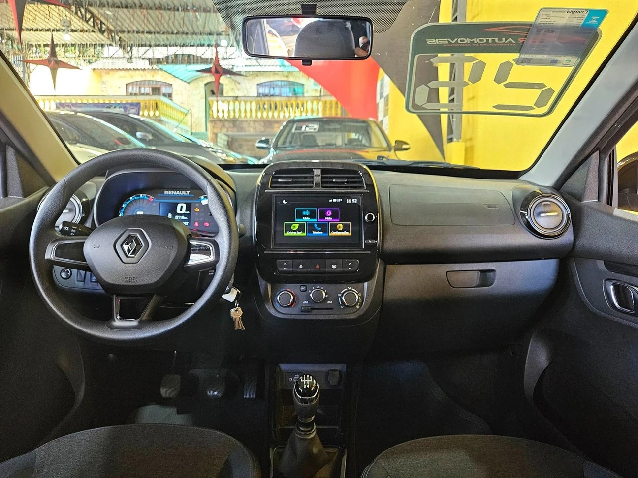 RENAULT KWID
