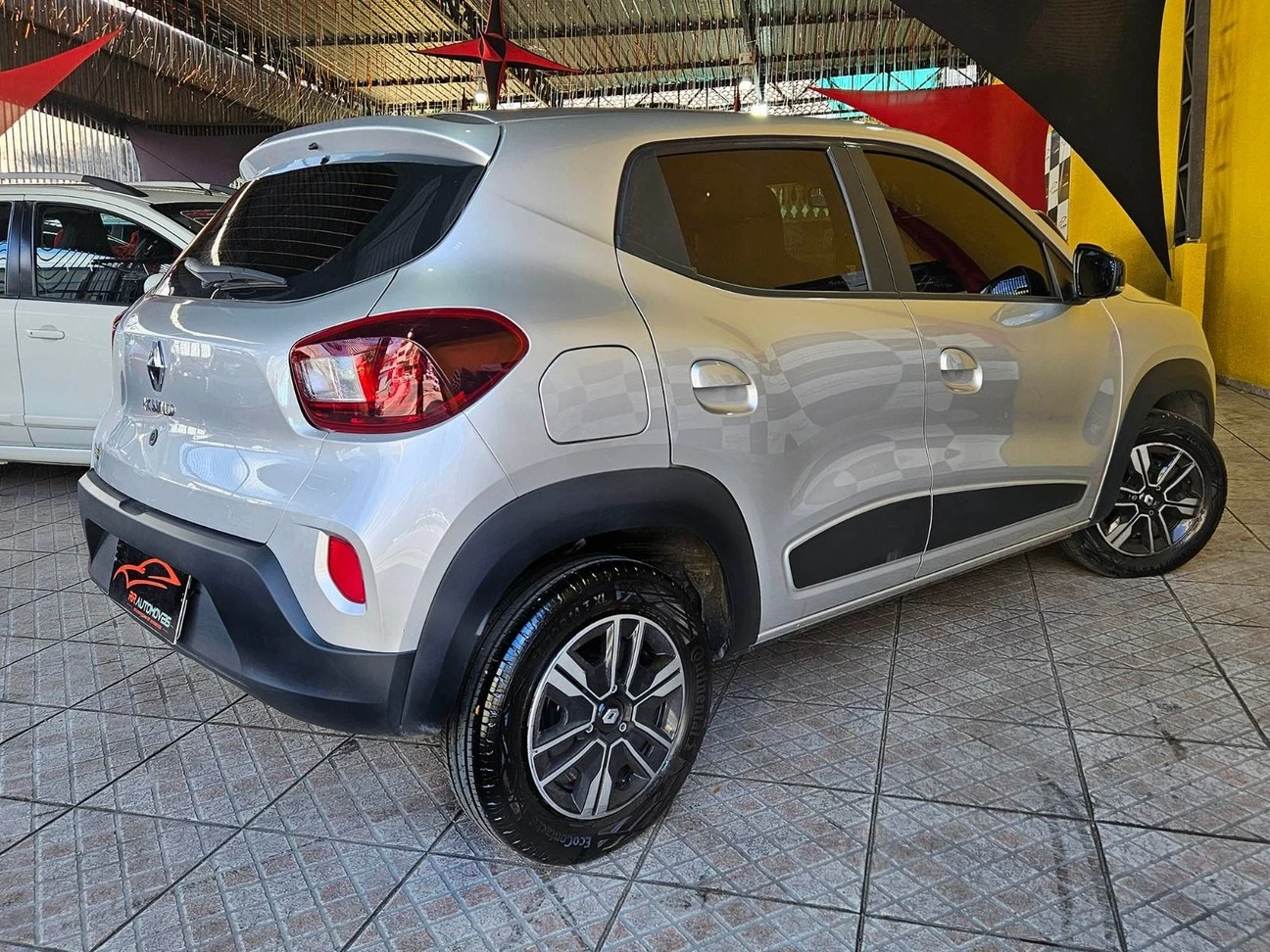 RENAULT KWID