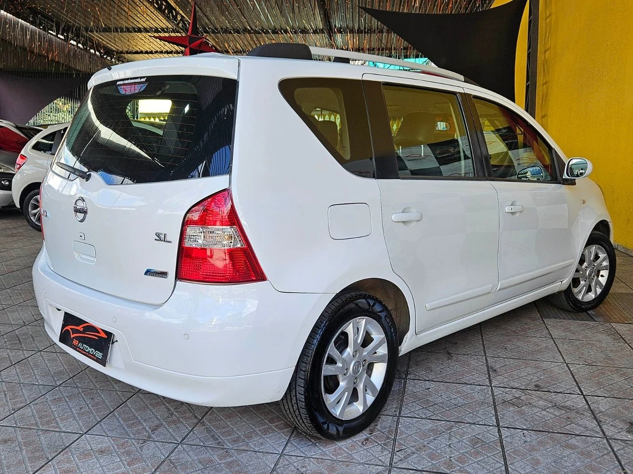 NISSAN LIVINA