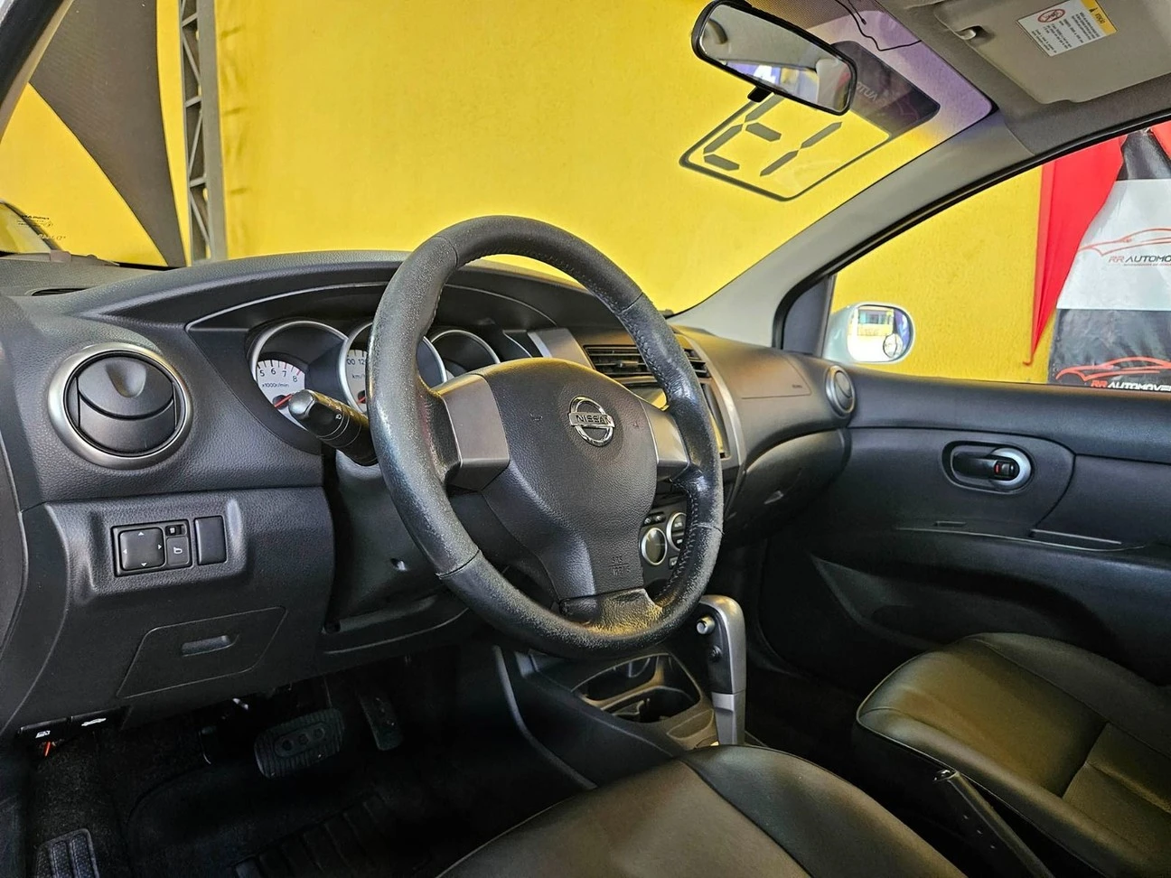 NISSAN LIVINA