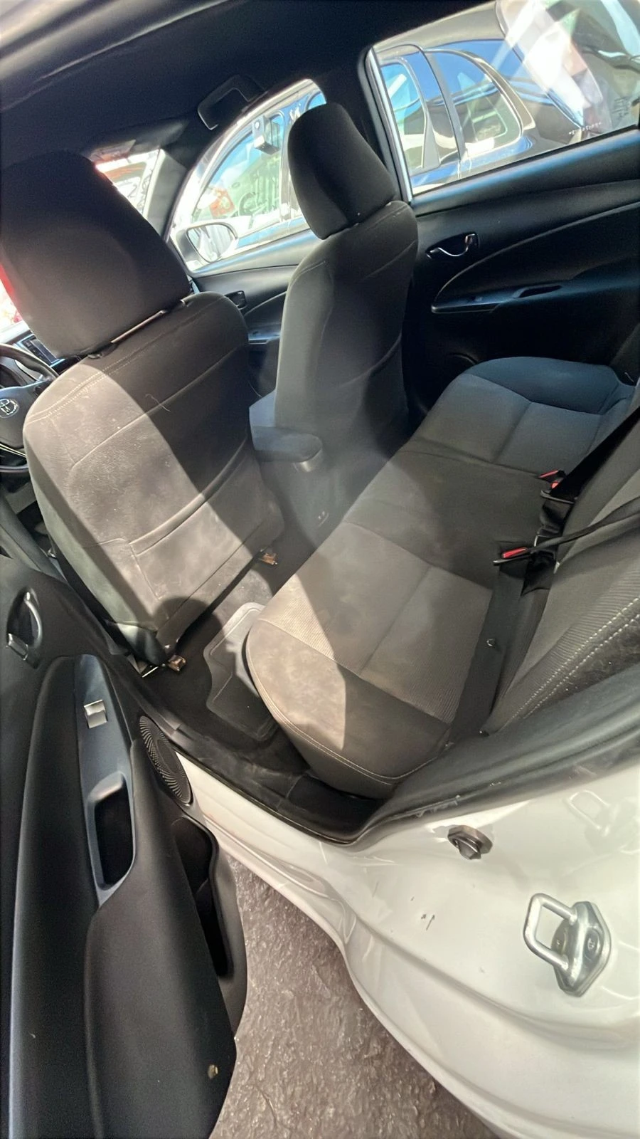 TOYOTA YARIS