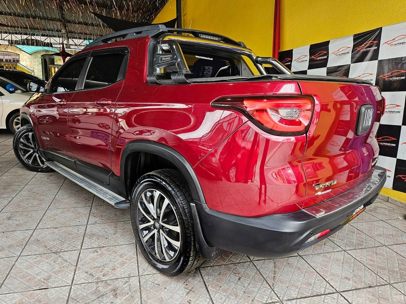 FIAT TORO