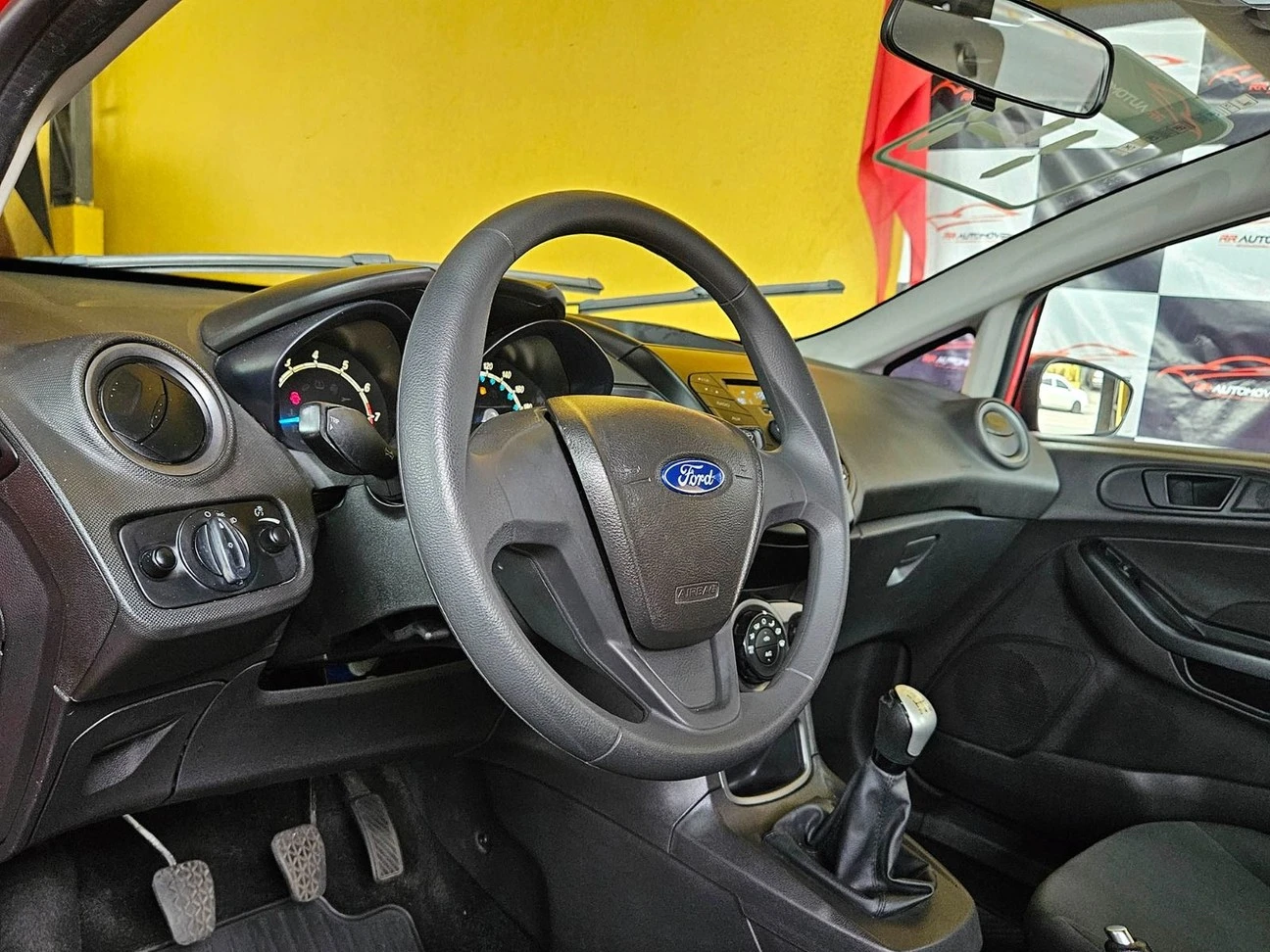 FORD FIESTA
