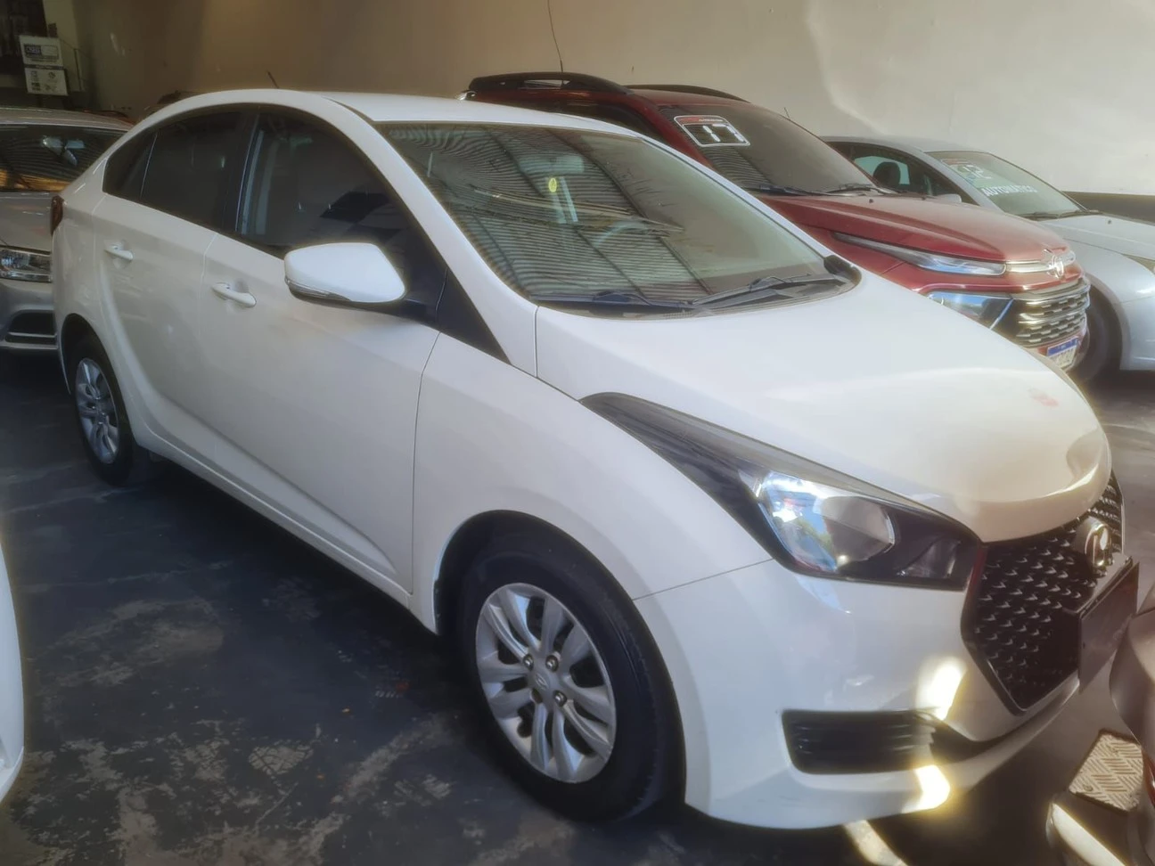 HYUNDAI HB20S