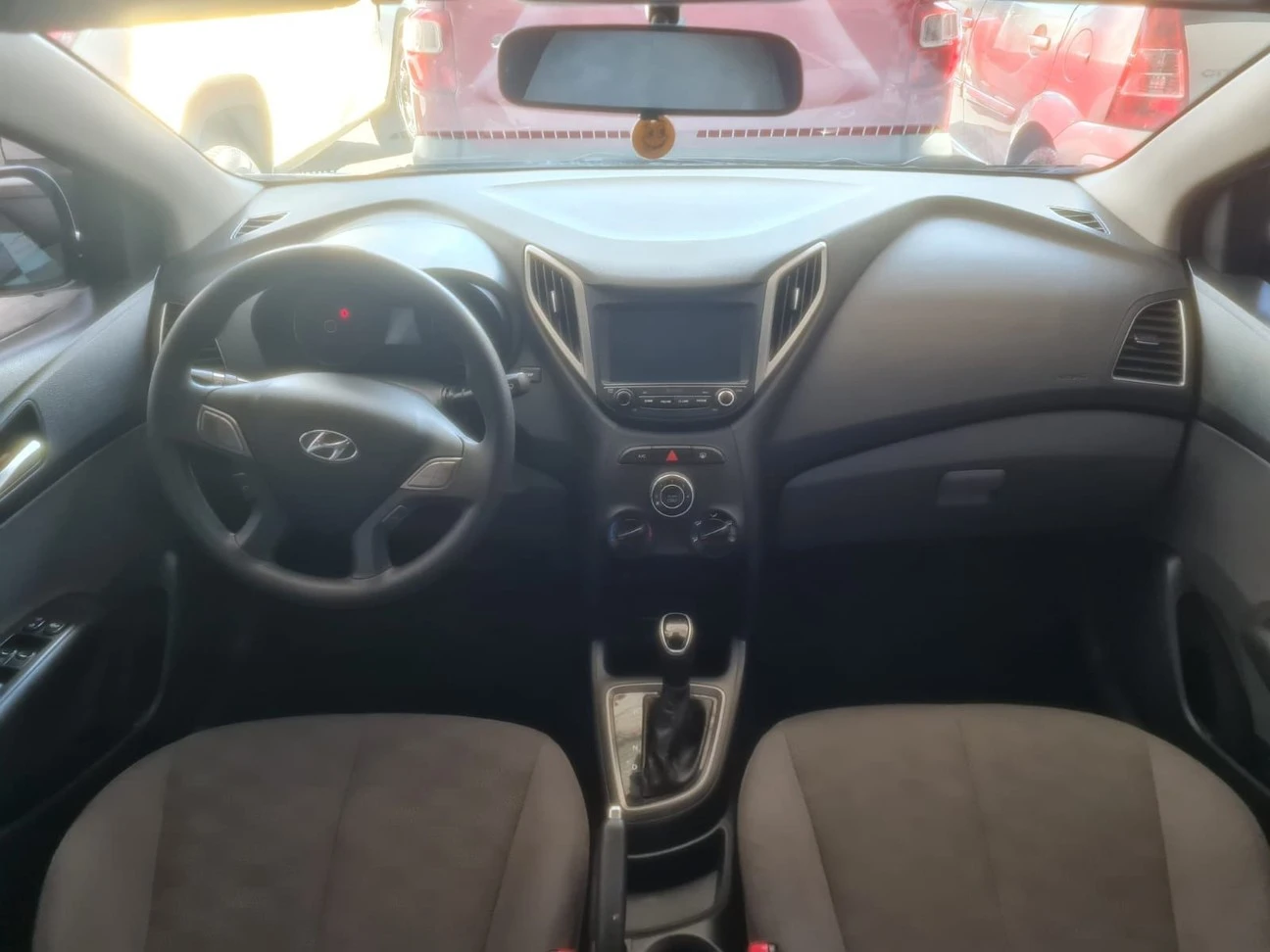 HYUNDAI HB20S