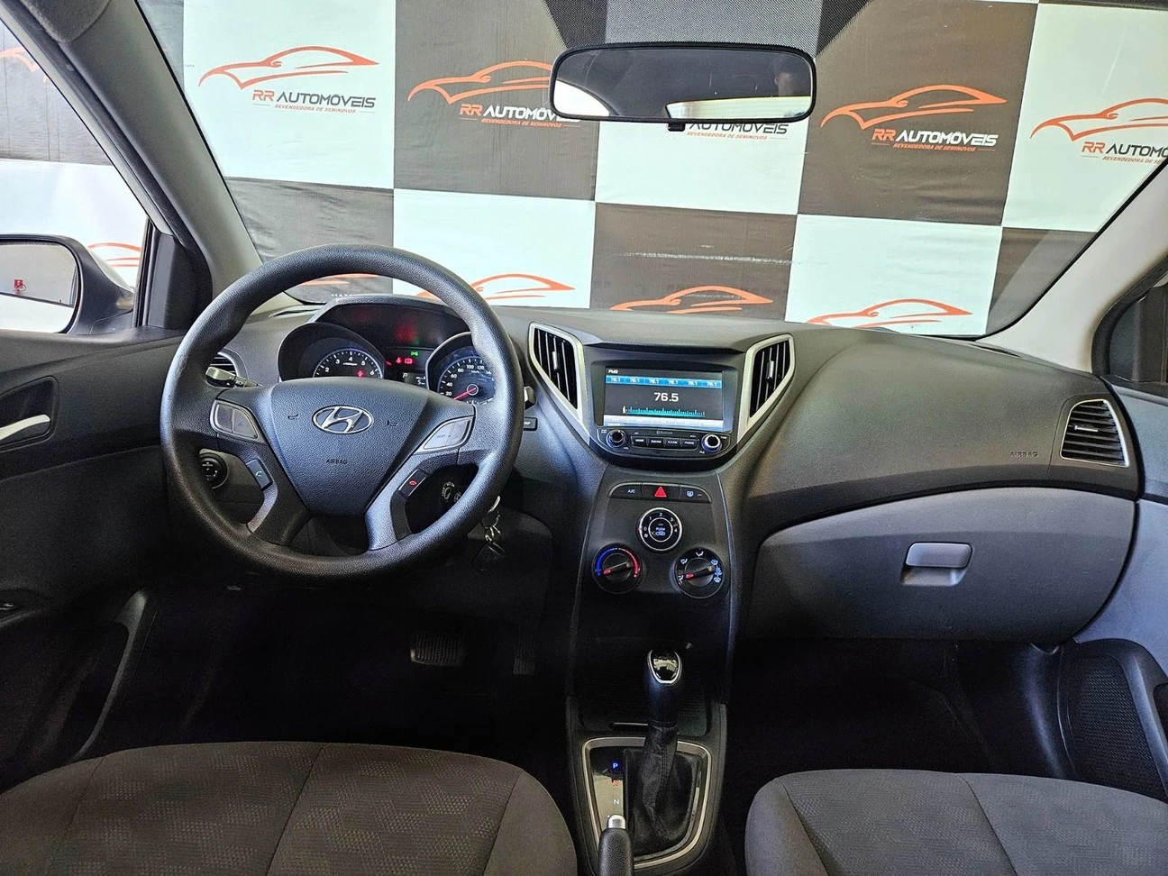 HYUNDAI HB20S
