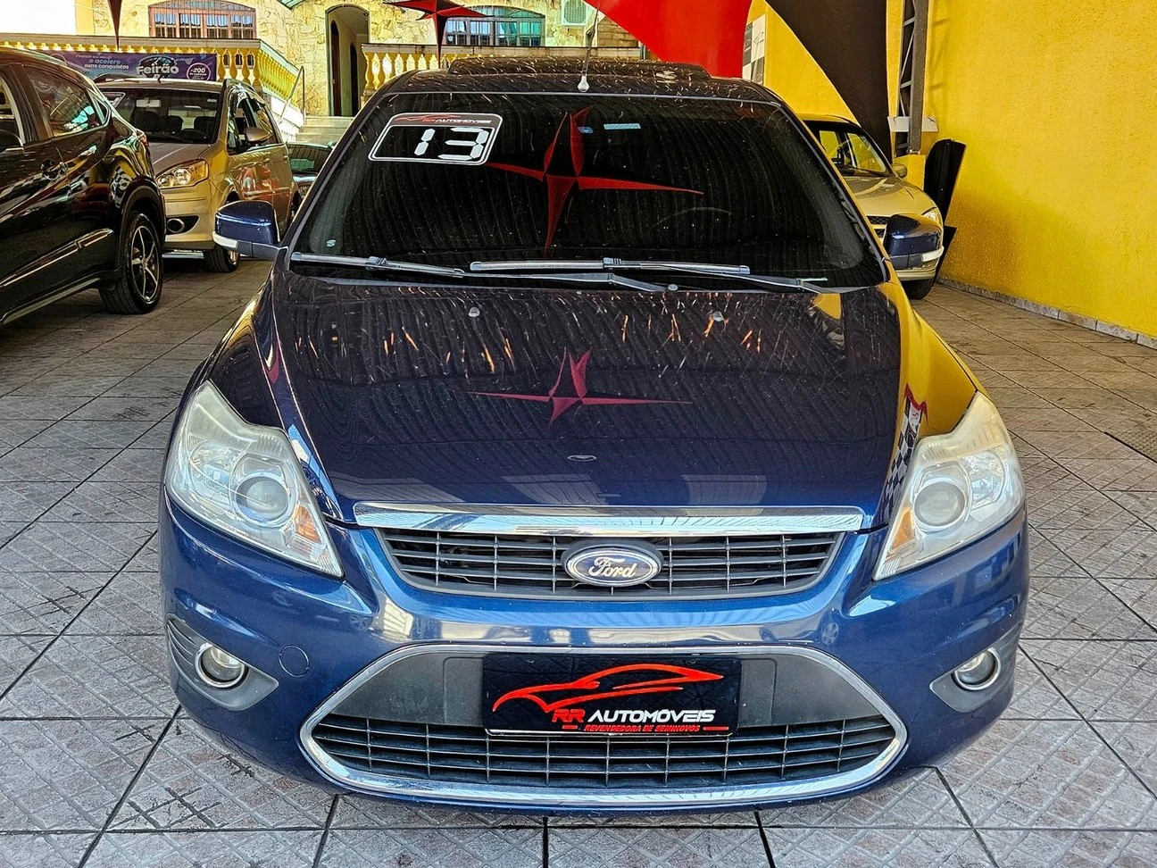 FORD FOCUS