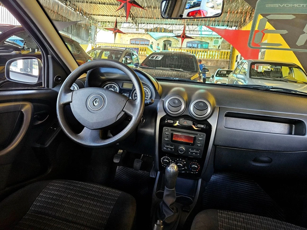 RENAULT SANDERO