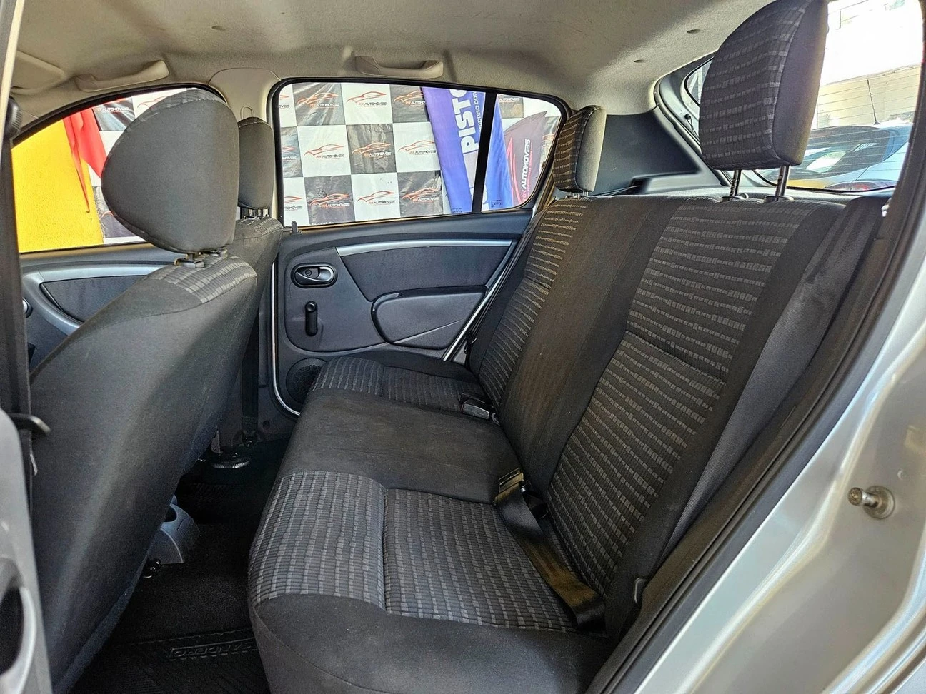 RENAULT SANDERO