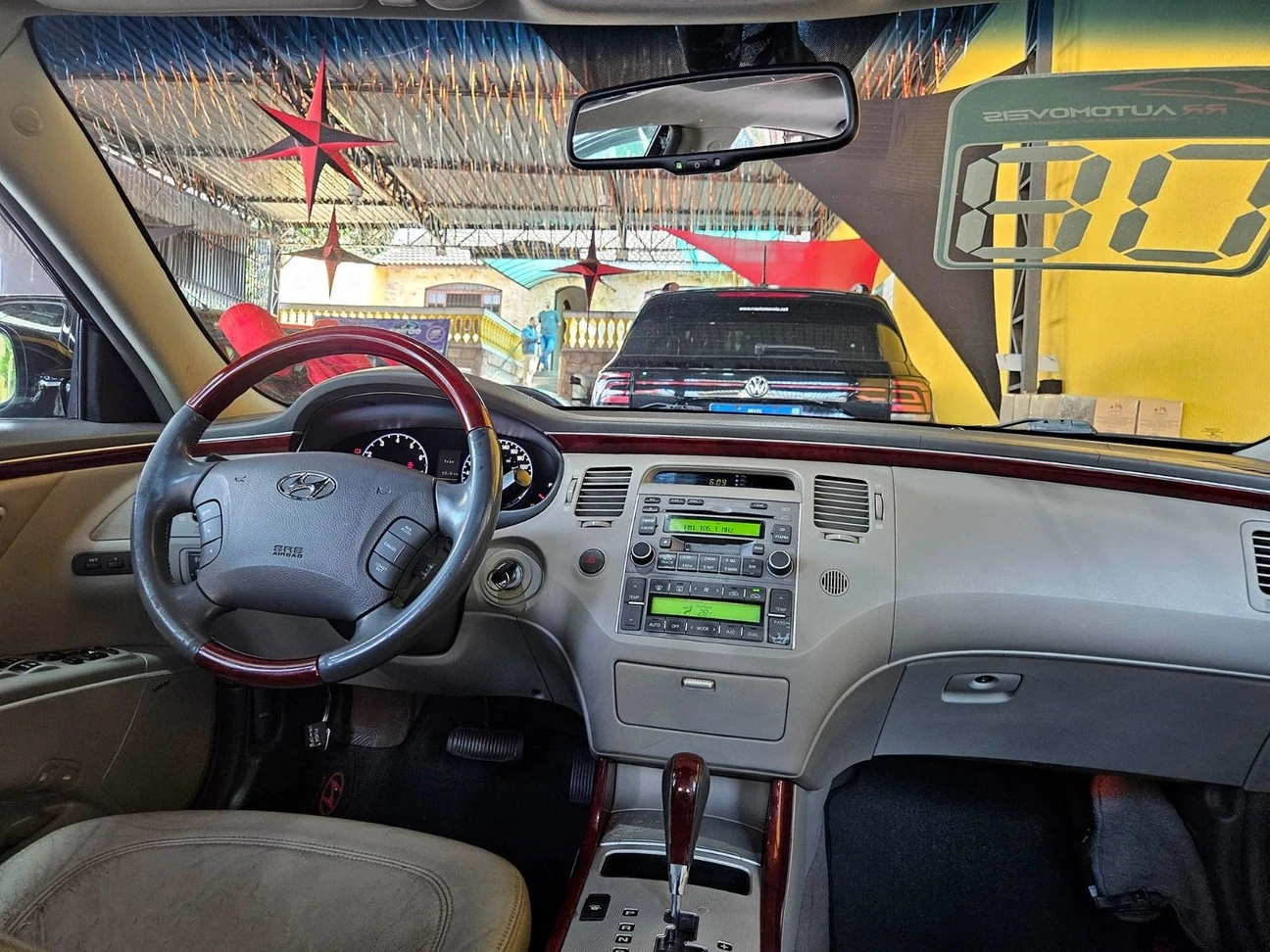 HYUNDAI AZERA