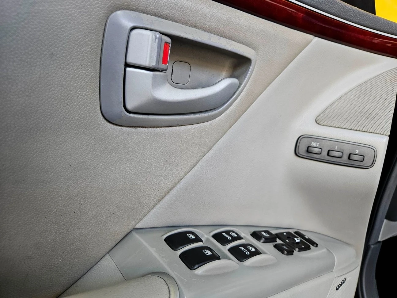 HYUNDAI AZERA