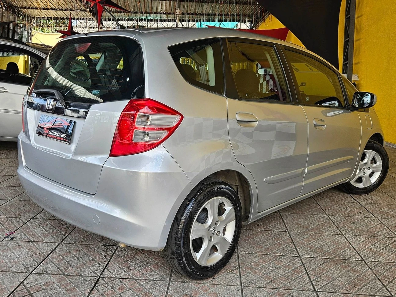HONDA FIT