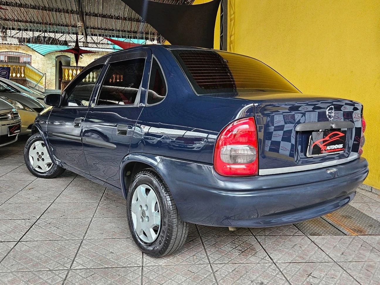 CHEVROLET CORSA