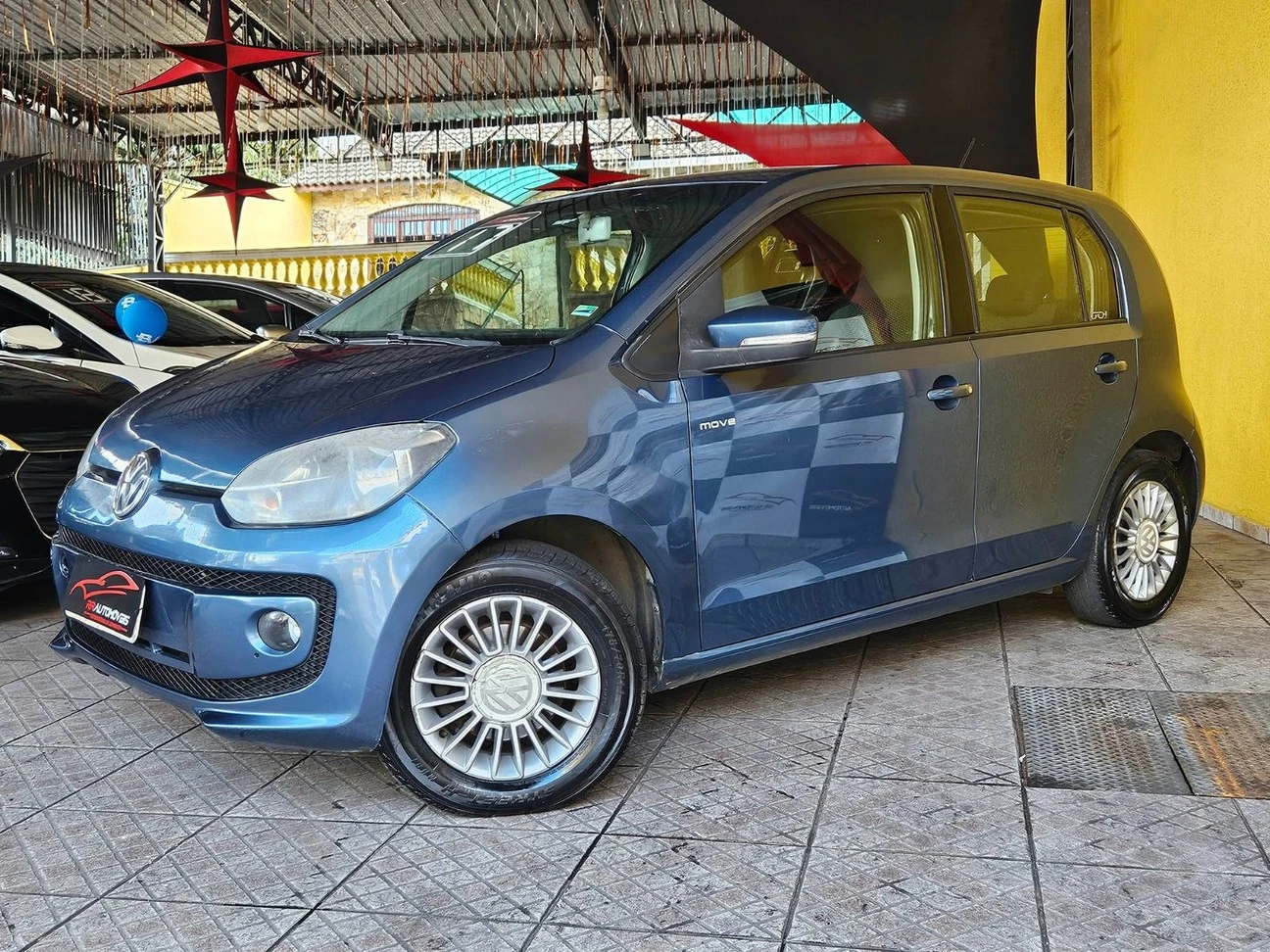 VOLKSWAGEN UP