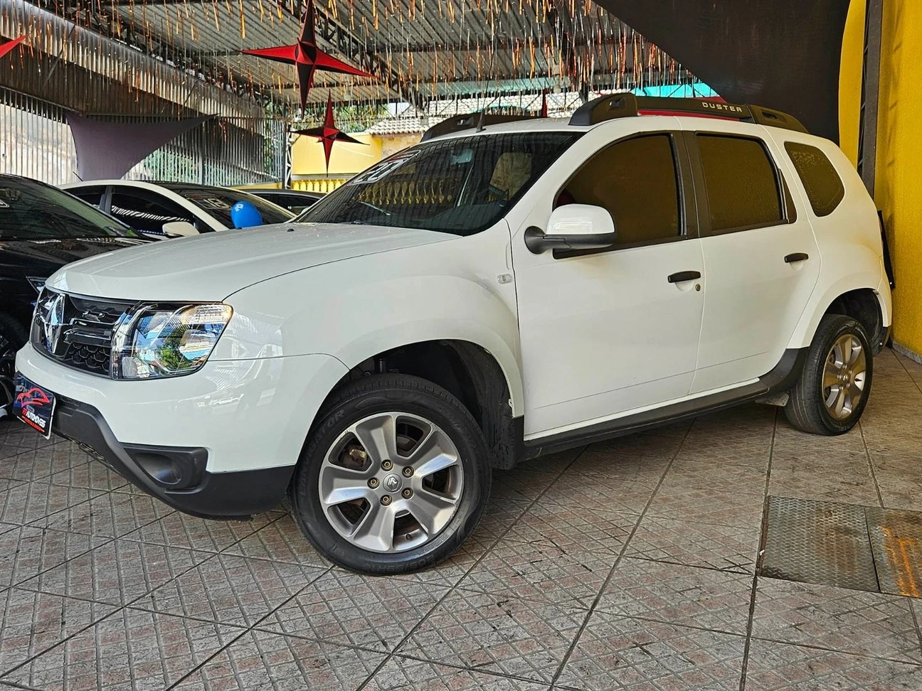 RENAULT DUSTER