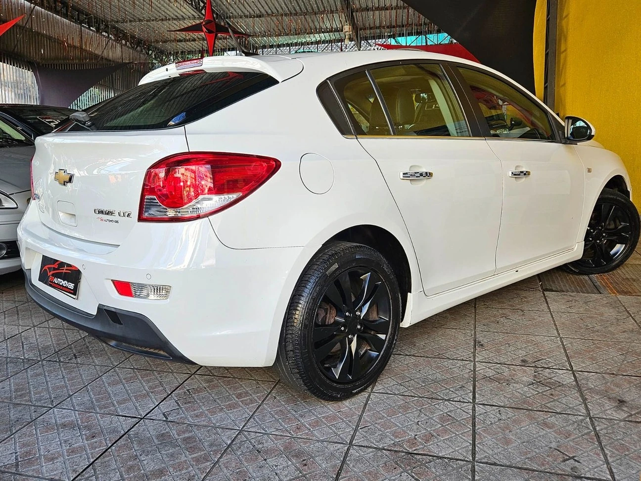 CHEVROLET CRUZE