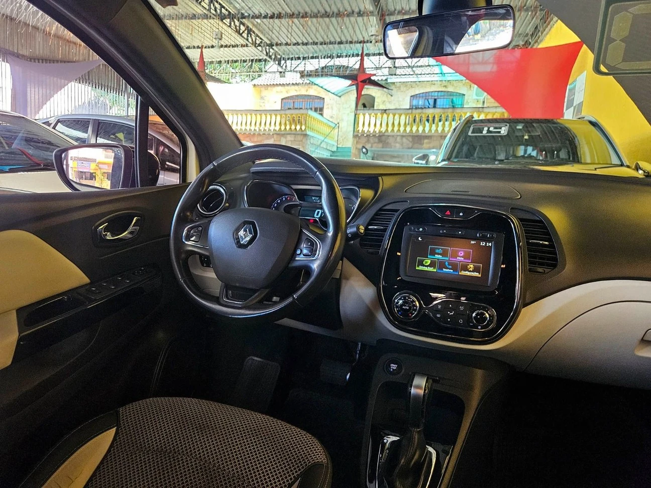 RENAULT CAPTUR