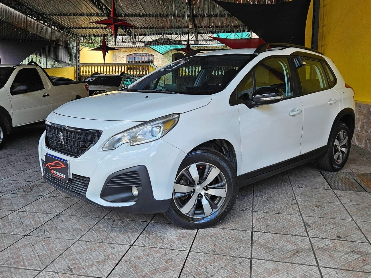 PEUGEOT 2008