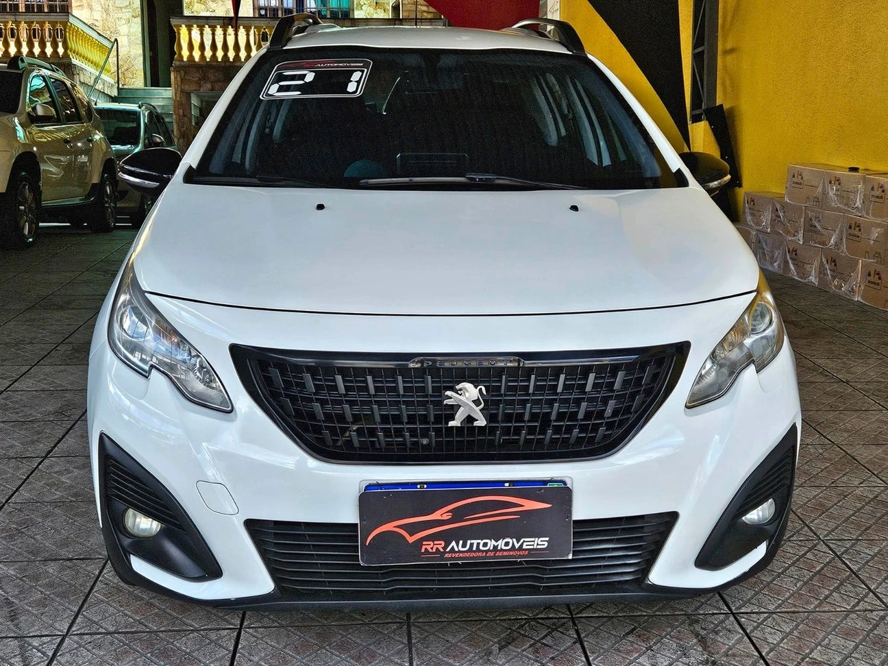 PEUGEOT 2008