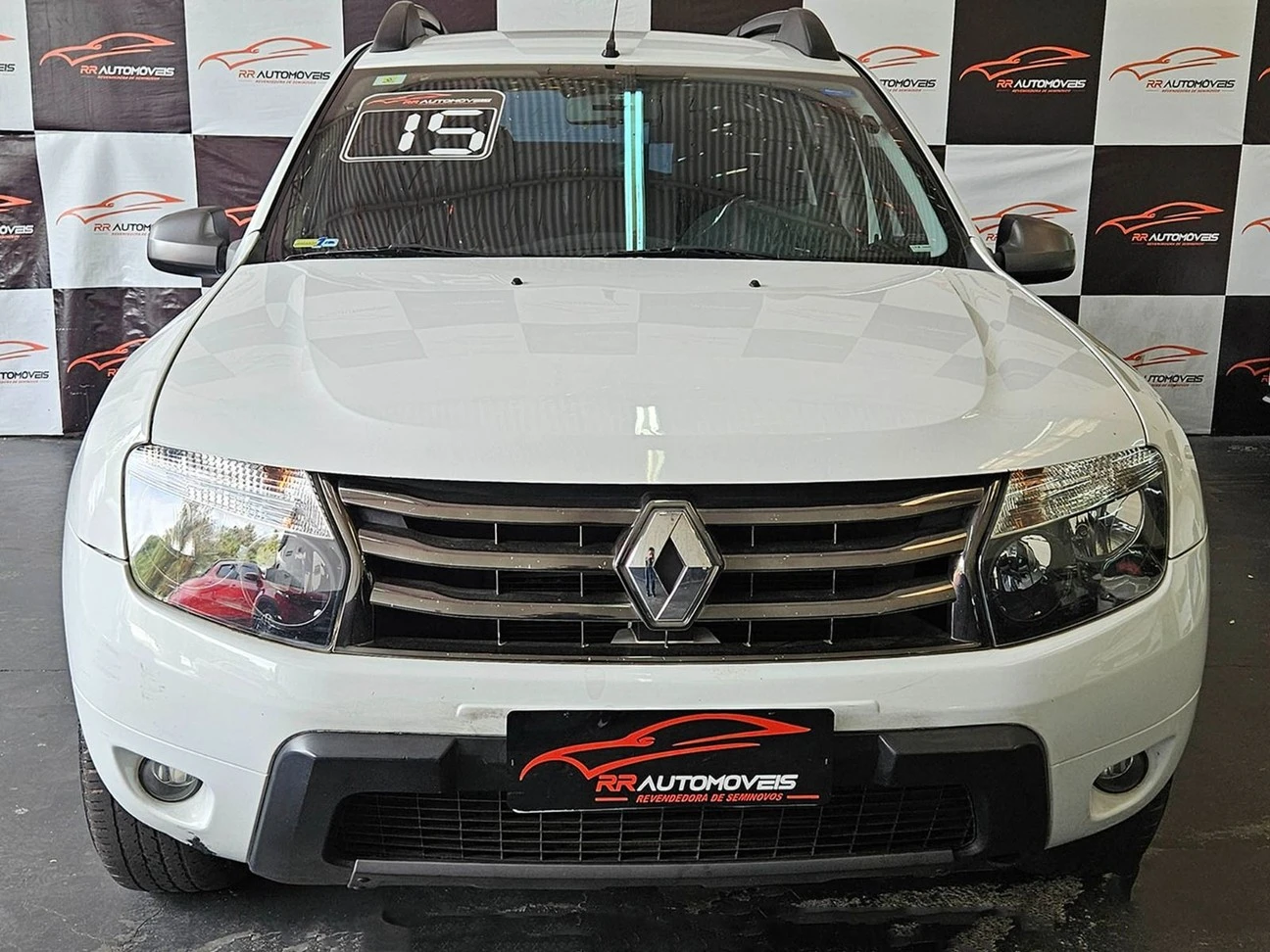RENAULT DUSTER