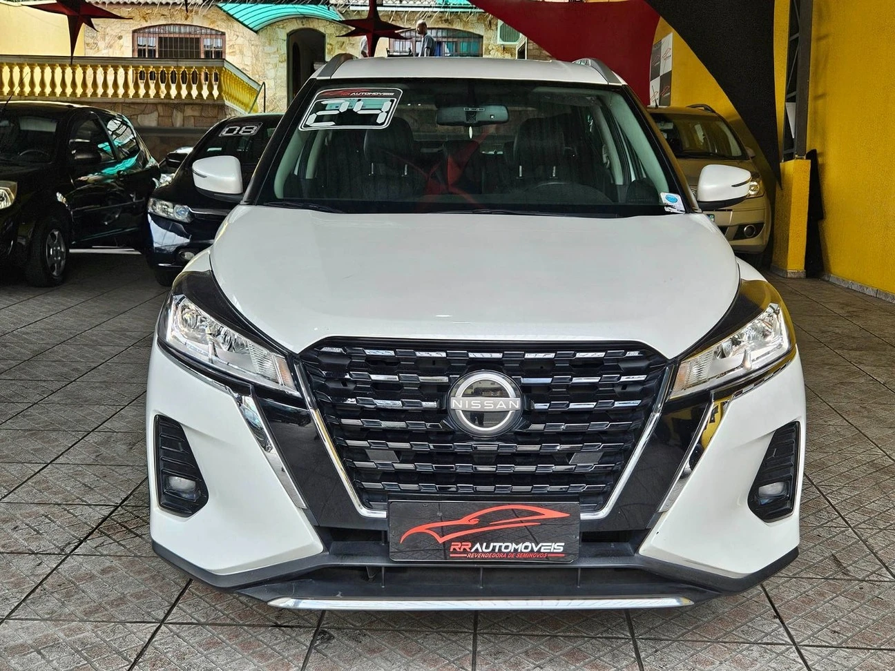 NISSAN KICKS
