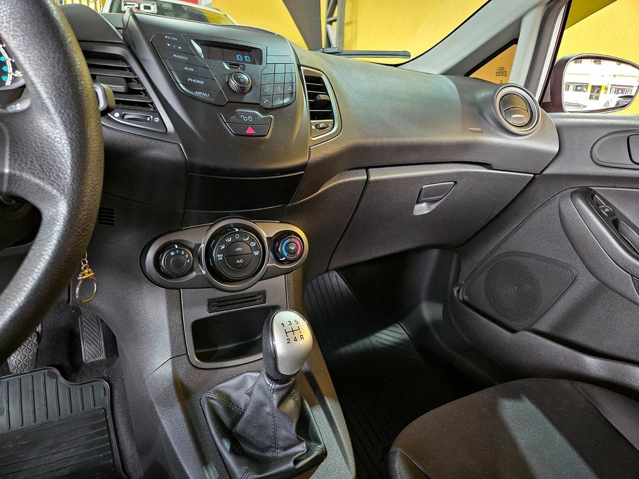 FORD FIESTA