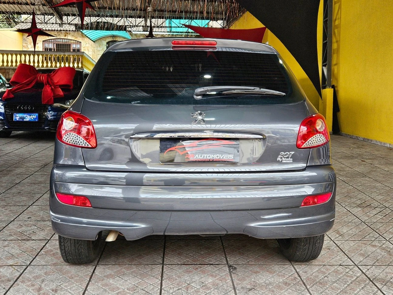 PEUGEOT 207