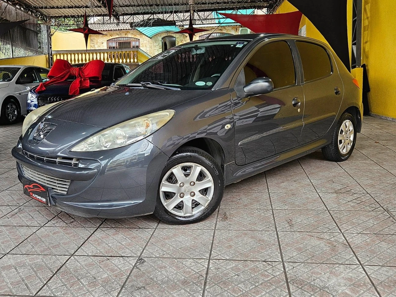 PEUGEOT 207