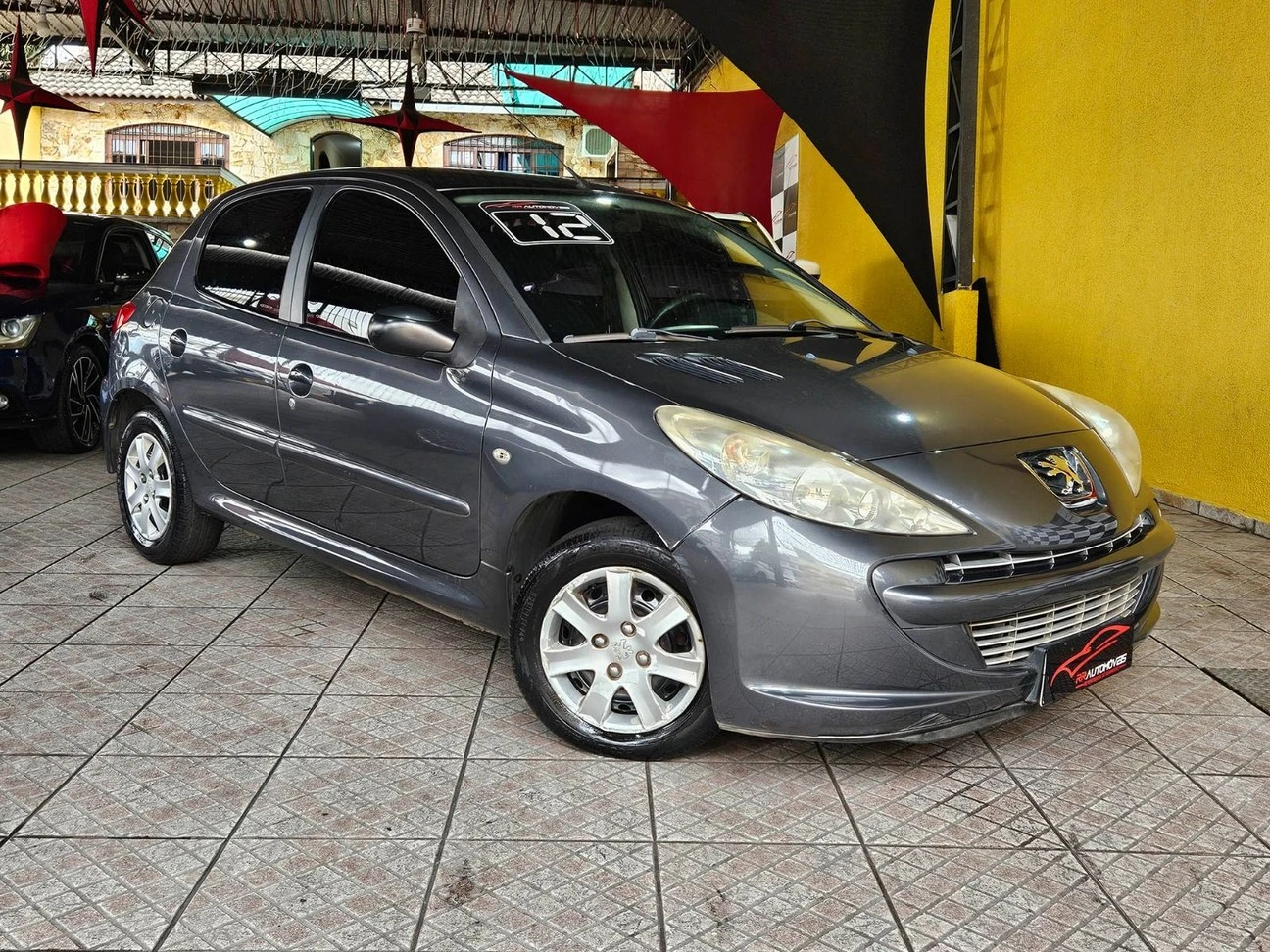 PEUGEOT 207