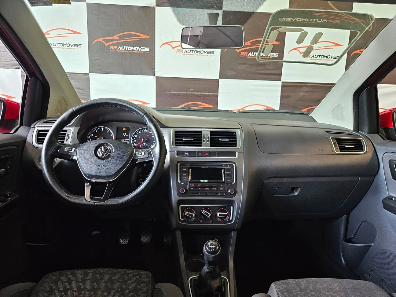 VOLKSWAGEN FOX