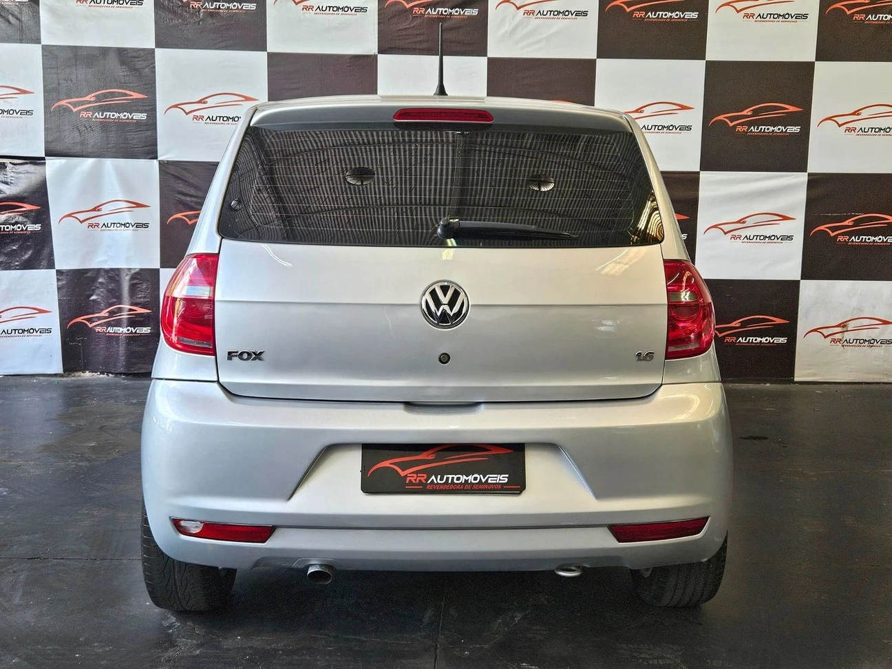 VOLKSWAGEN FOX