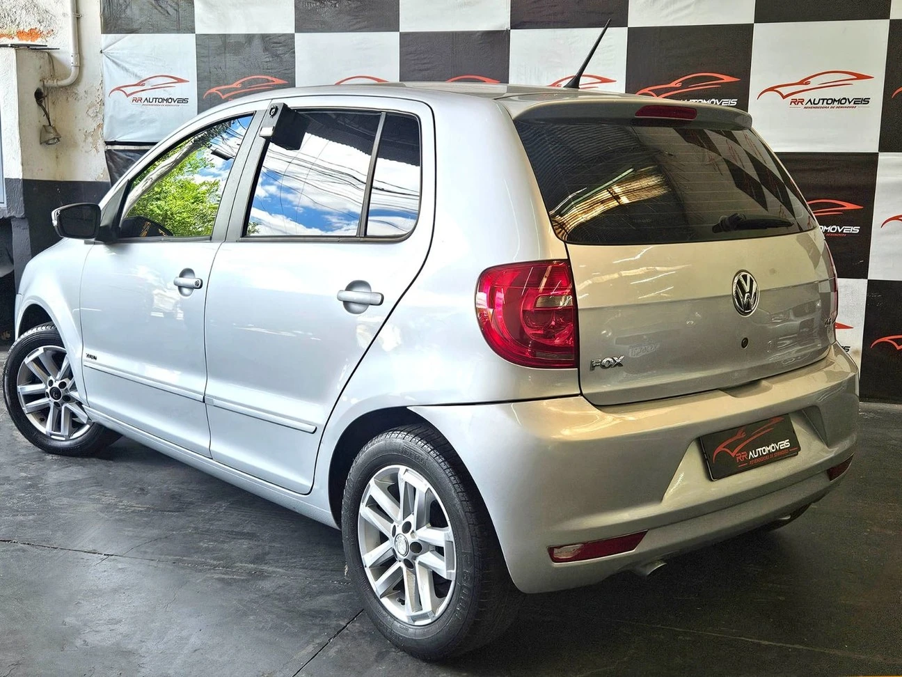 VOLKSWAGEN FOX