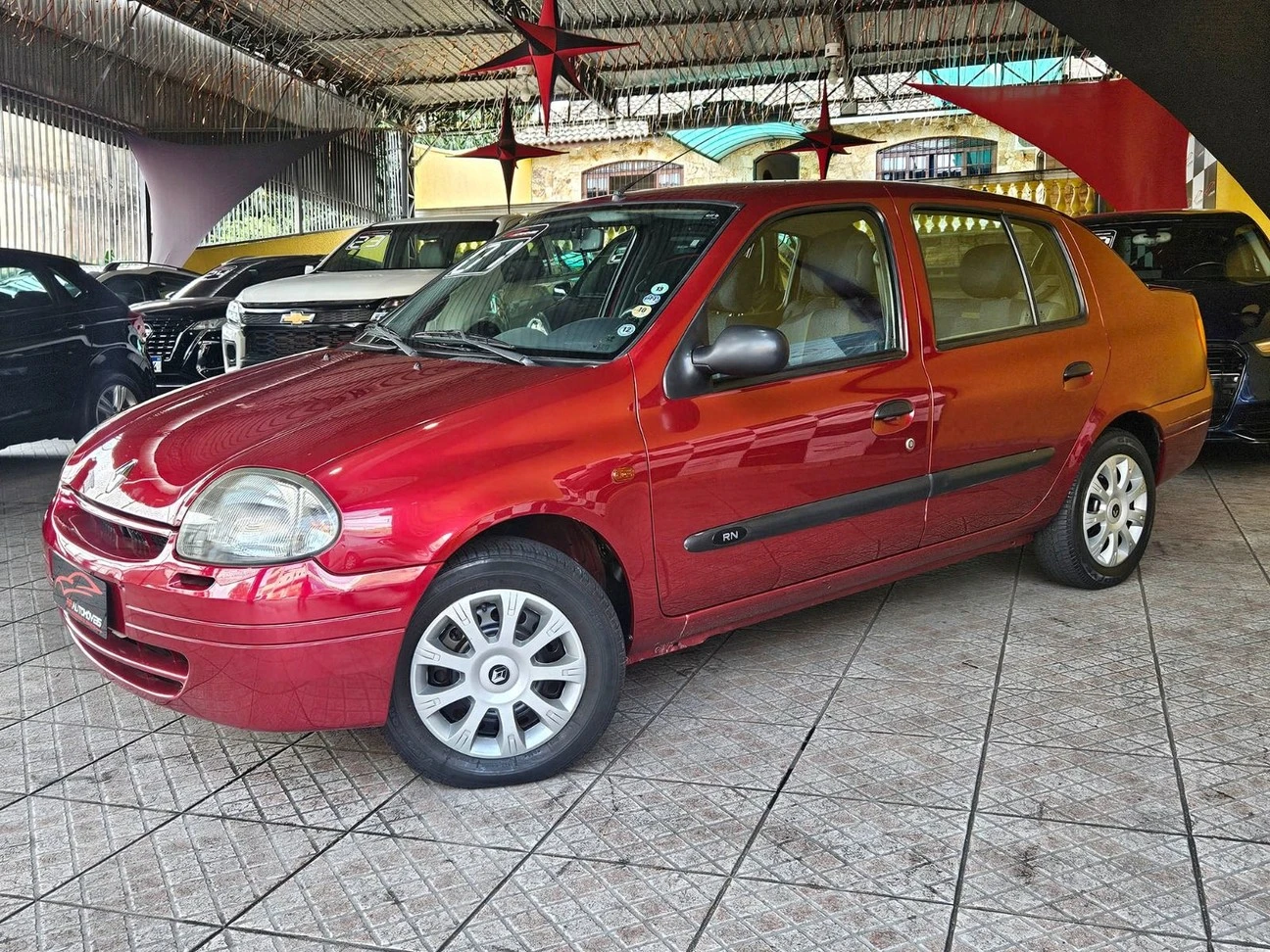 RENAULT CLIO