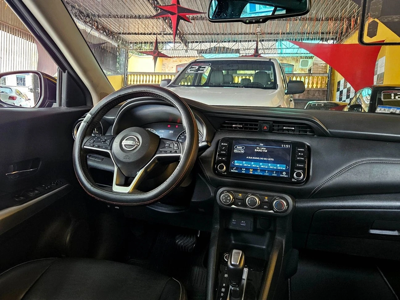 NISSAN KICKS