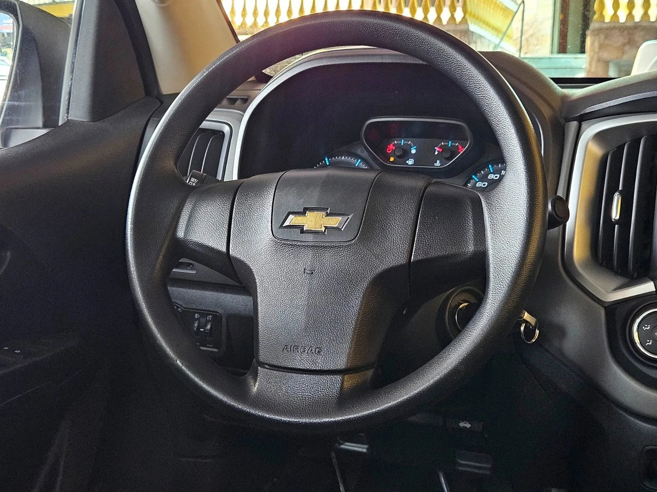 CHEVROLET S10
