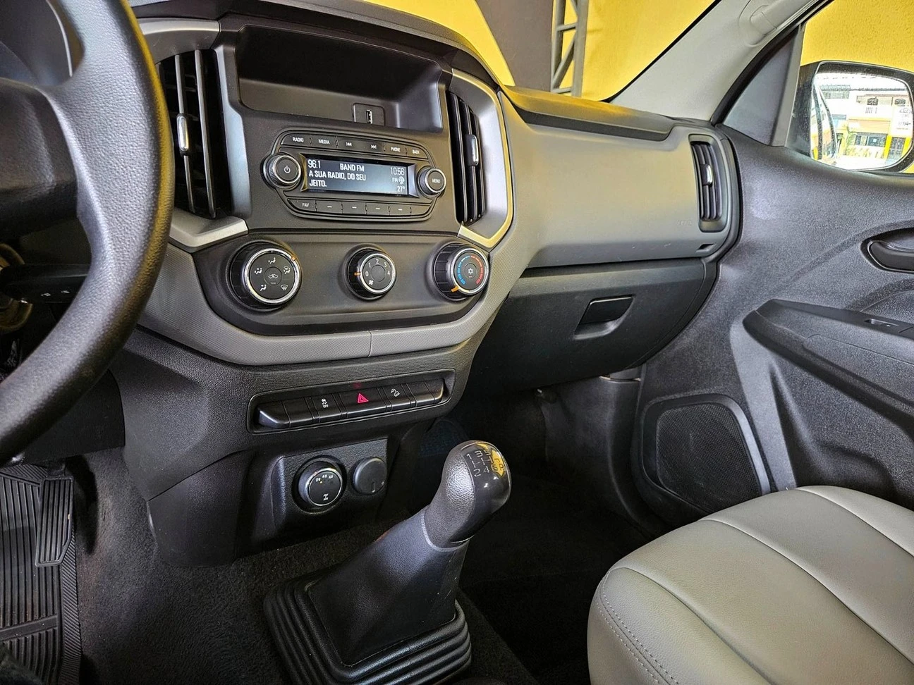 CHEVROLET S10