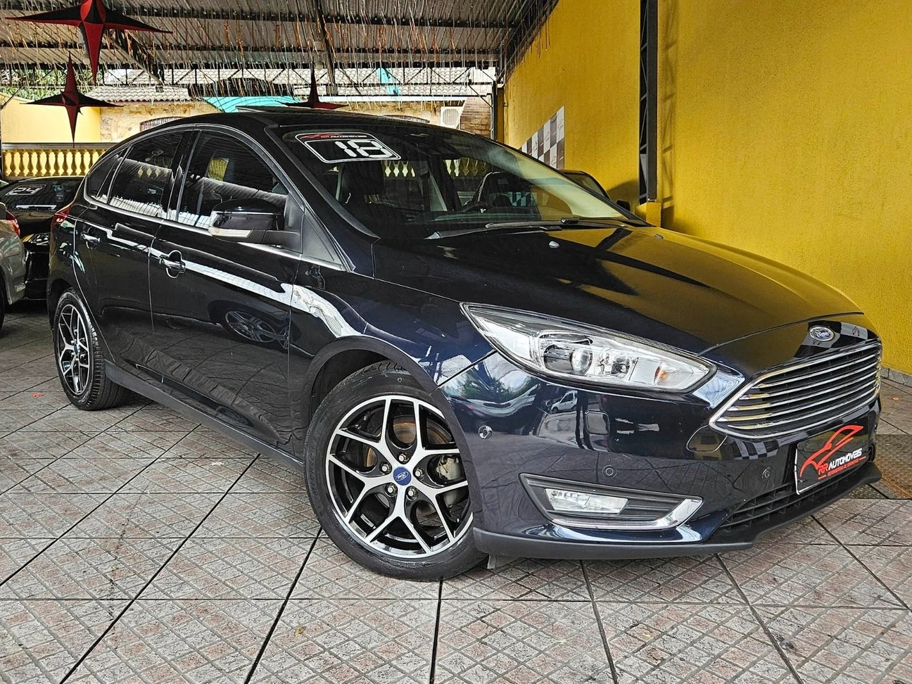 FORD FOCUS