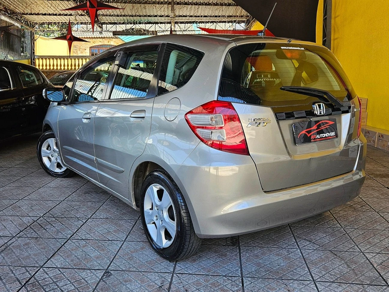 HONDA FIT
