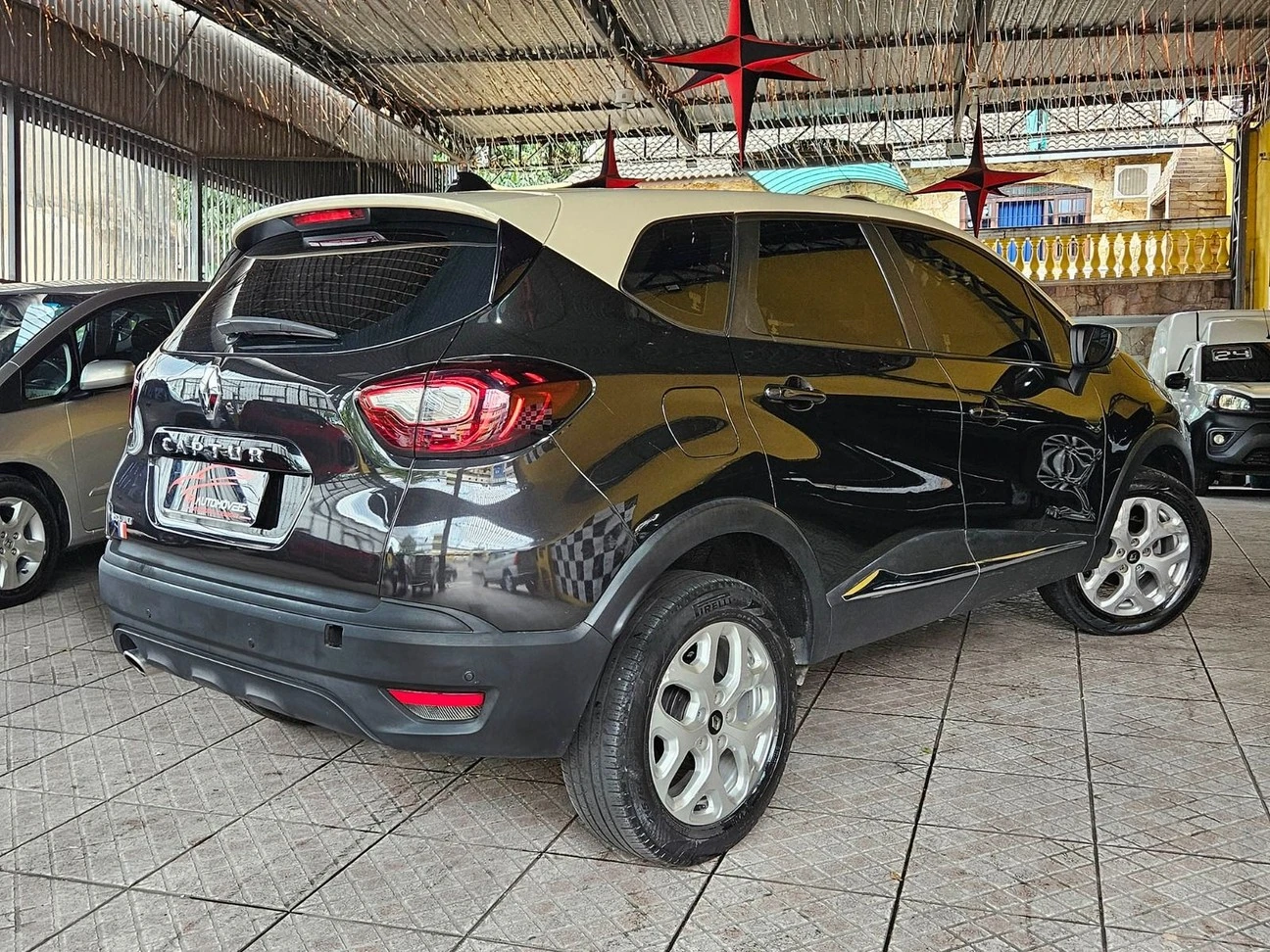 RENAULT CAPTUR