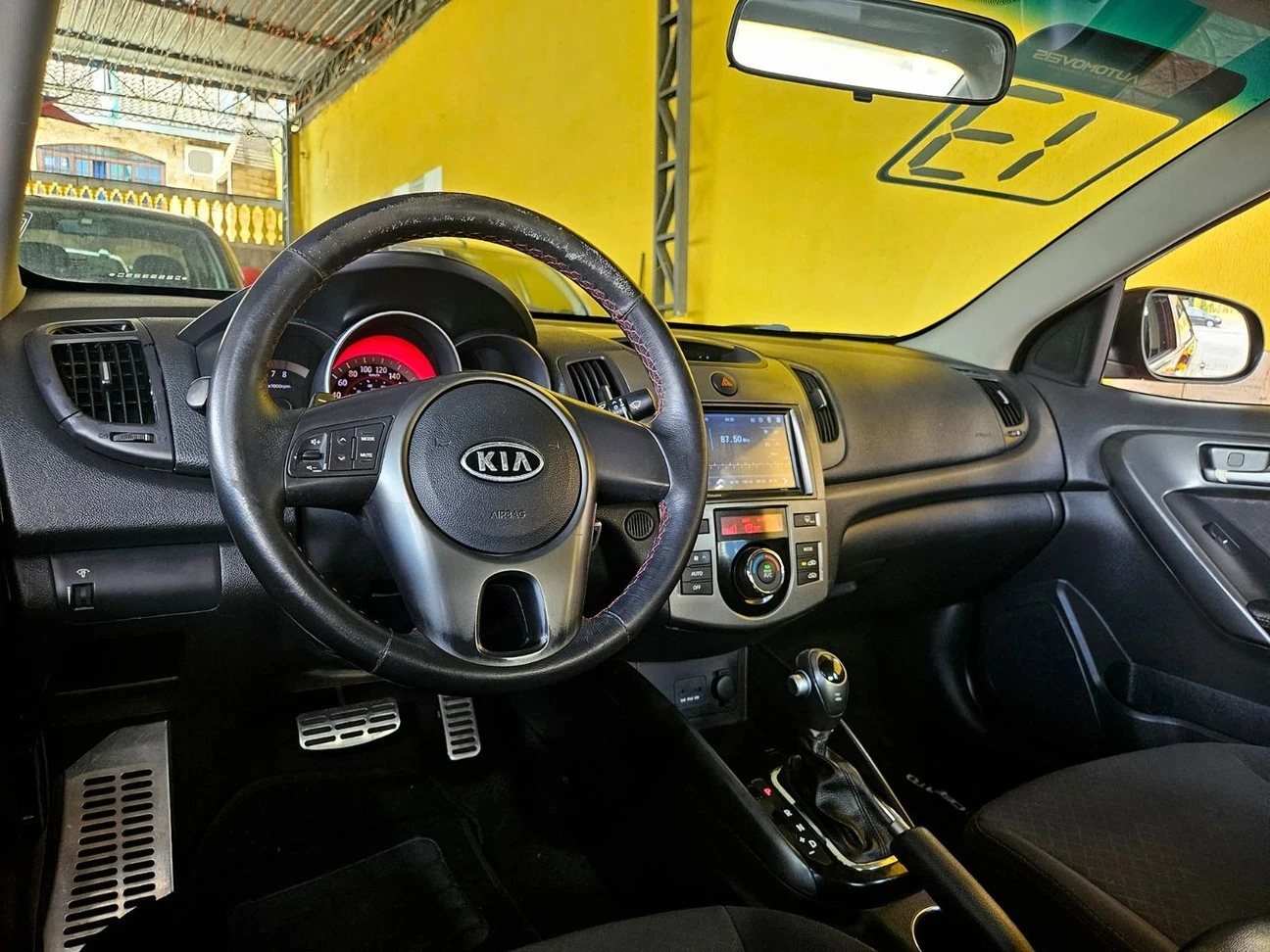 KIA CERATO