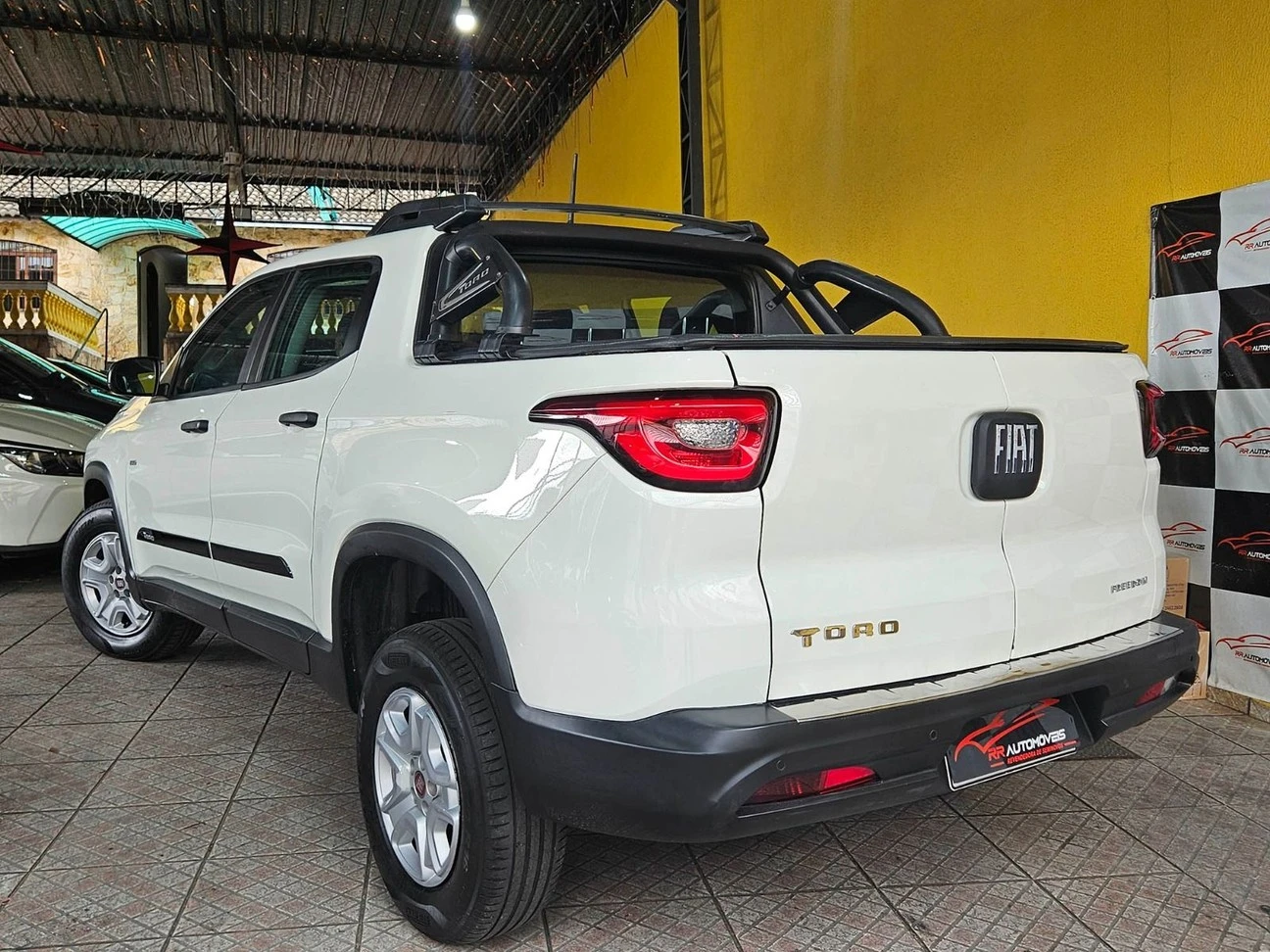 FIAT TORO