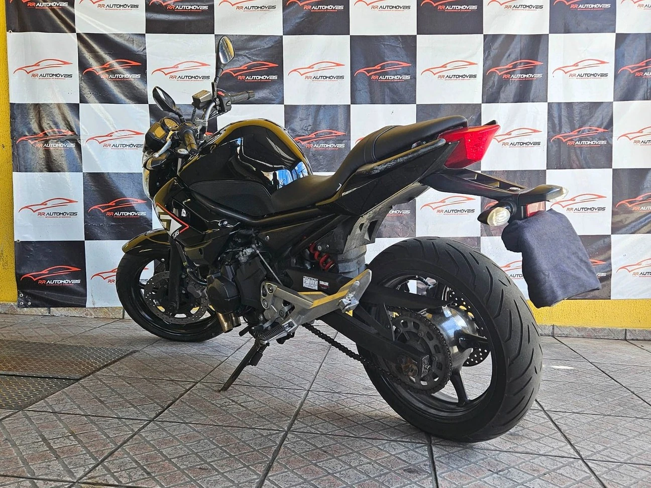 YAMAHA XJ6 N