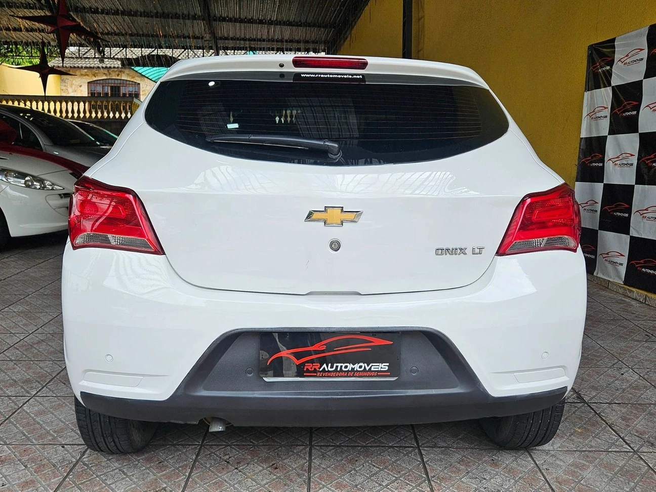 CHEVROLET ONIX