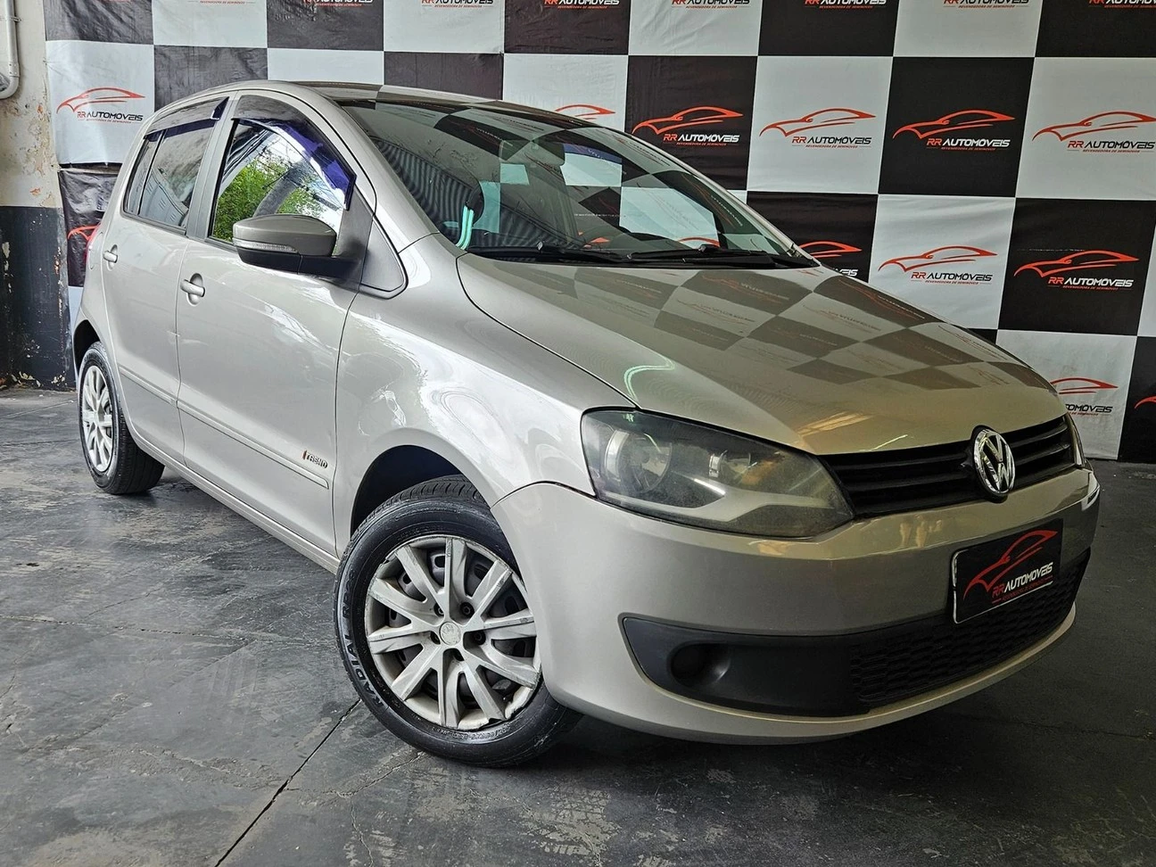 VOLKSWAGEN FOX
