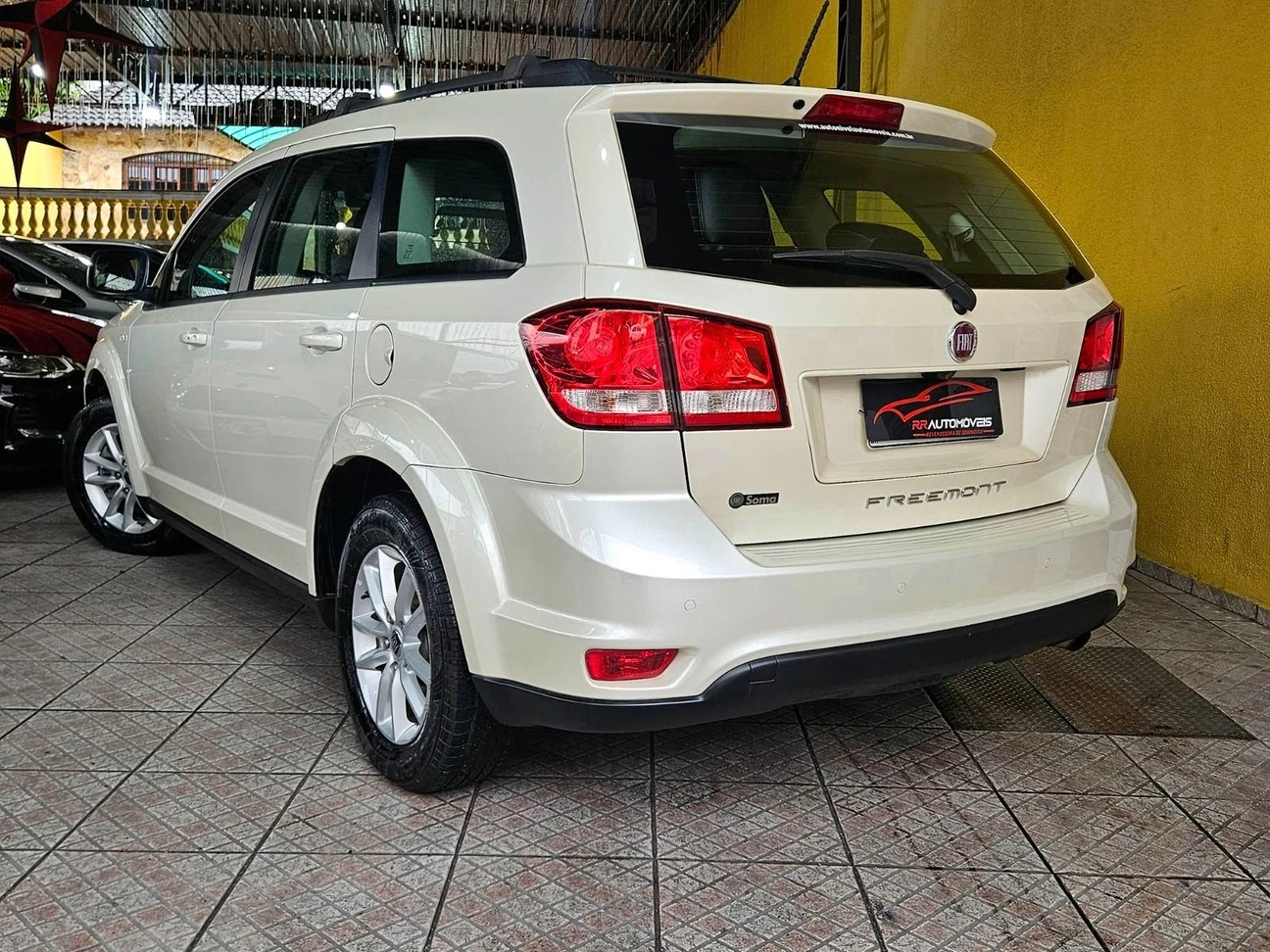 FIAT FREEMONT