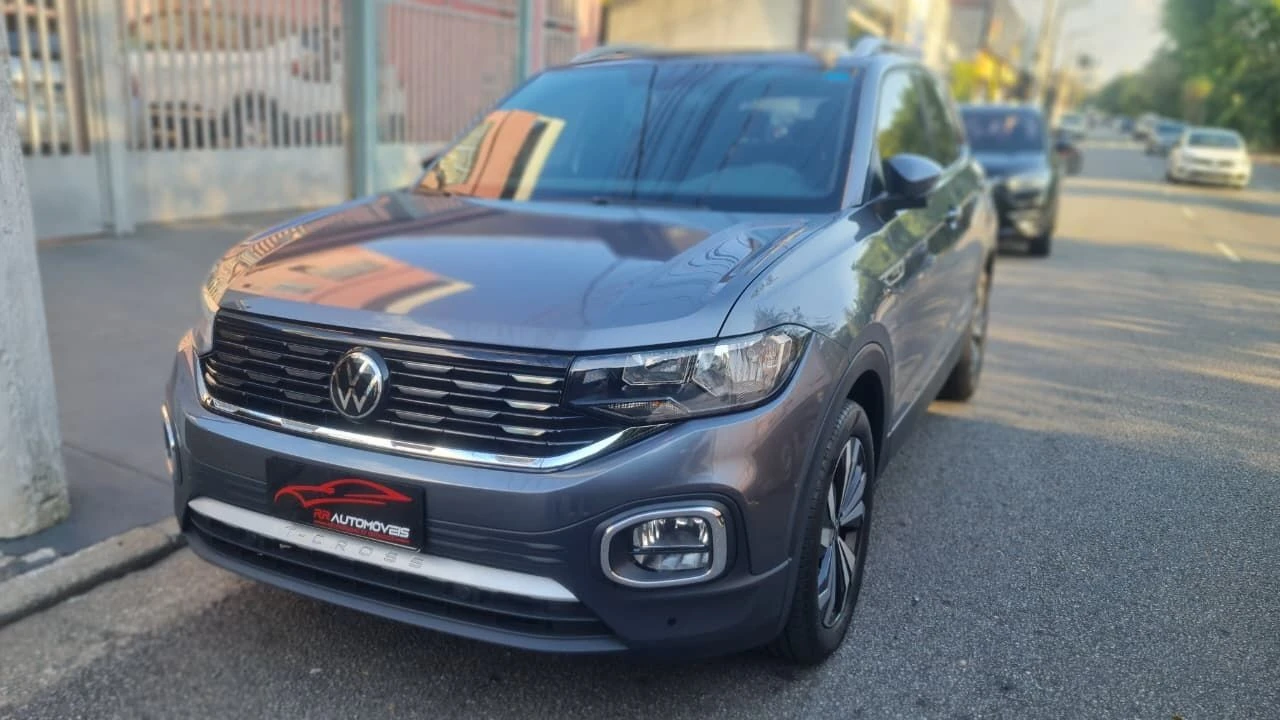 VOLKSWAGEN T-CROSS
