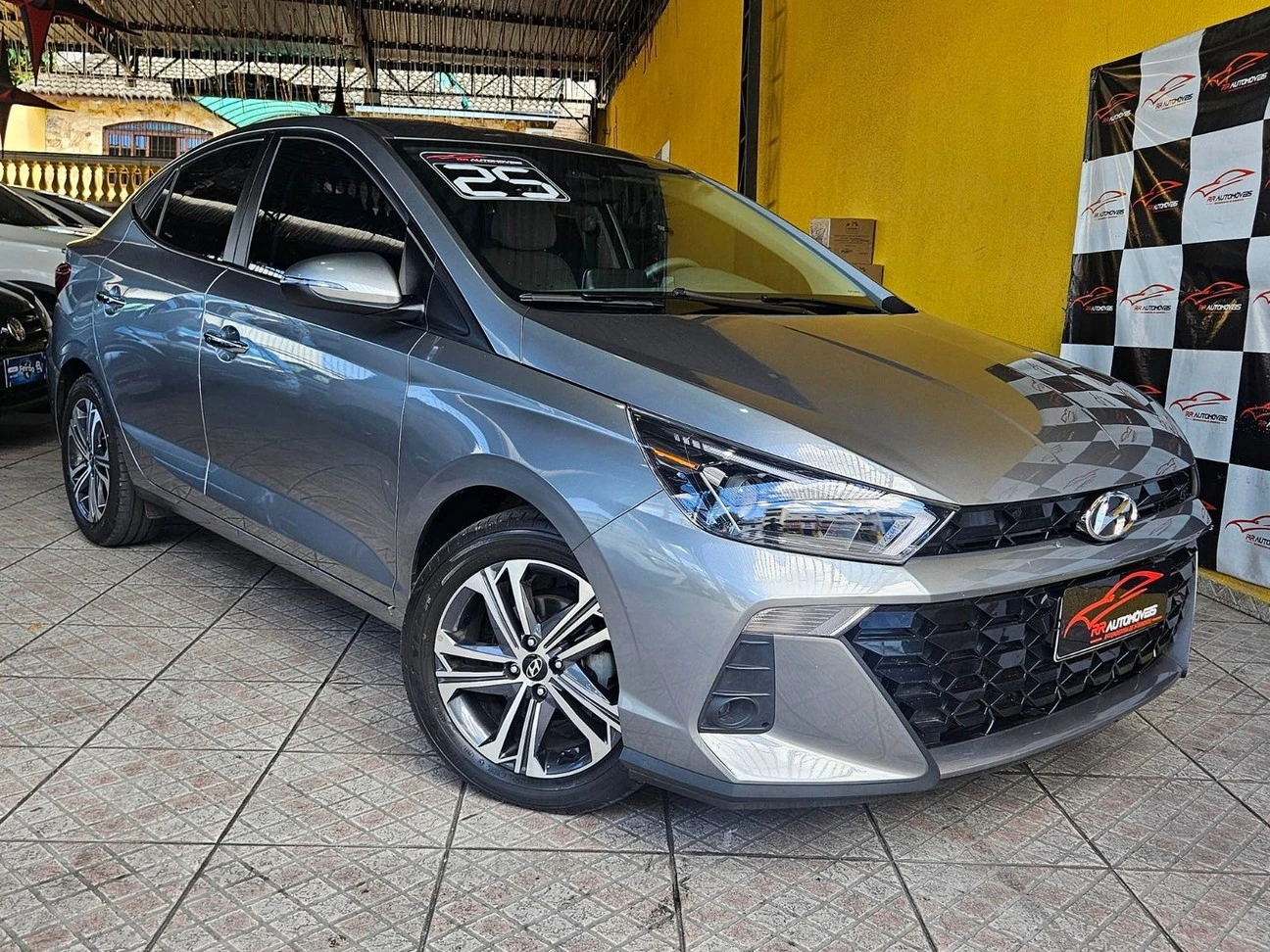 HYUNDAI HB20S