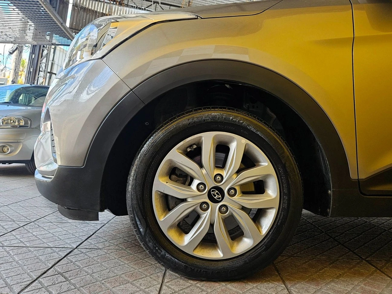 HYUNDAI CRETA