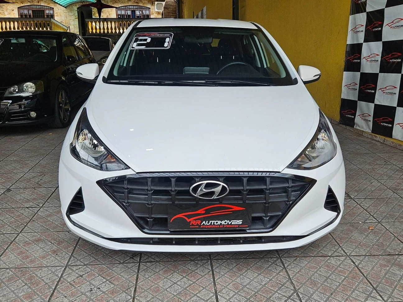 HYUNDAI HB20
